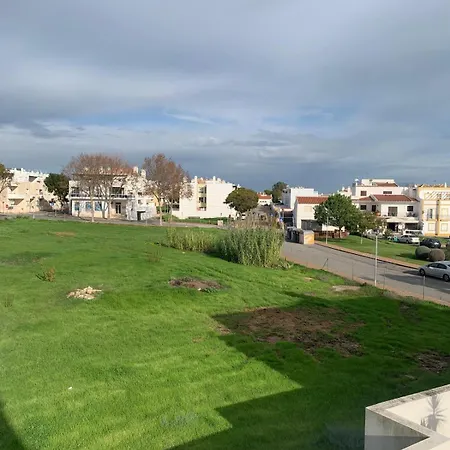 Ria Pool Bright 2 Bedroom *