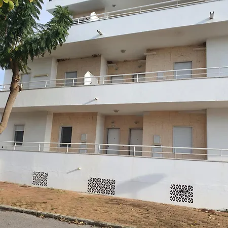Ria Pool Bright 2 Bedroom *