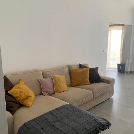 Ria Pool Bright 2 Bedroom Appartamento