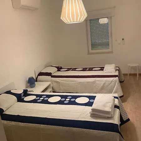 Ria Pool Bright 2 Bedroom