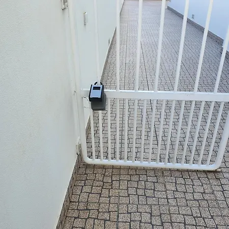 Ria Pool Bright 2 Bedroom